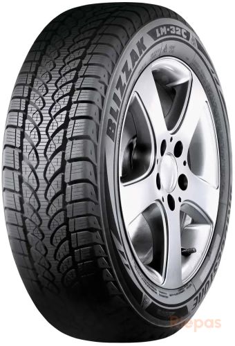 Bridgestone Blizzak LM32C 205/65 R16 103T