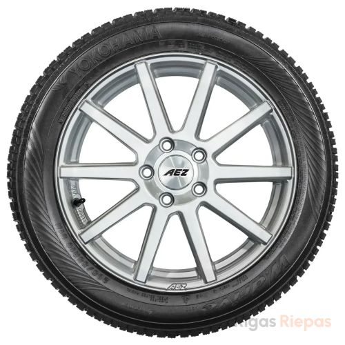 Yokohama BluEarth Winter V905 195/50 R15 82H - 2